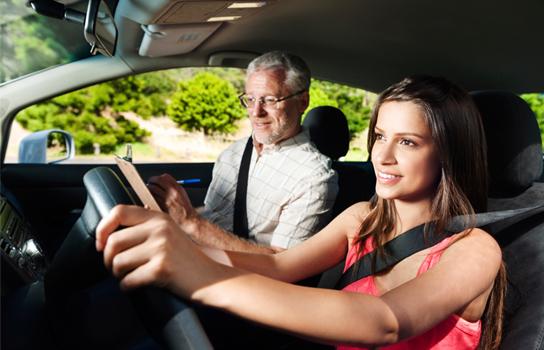 Drivers Ed for Teens and Refresher Courses for Seniors at AAA Driving School in St. Louis Park MN